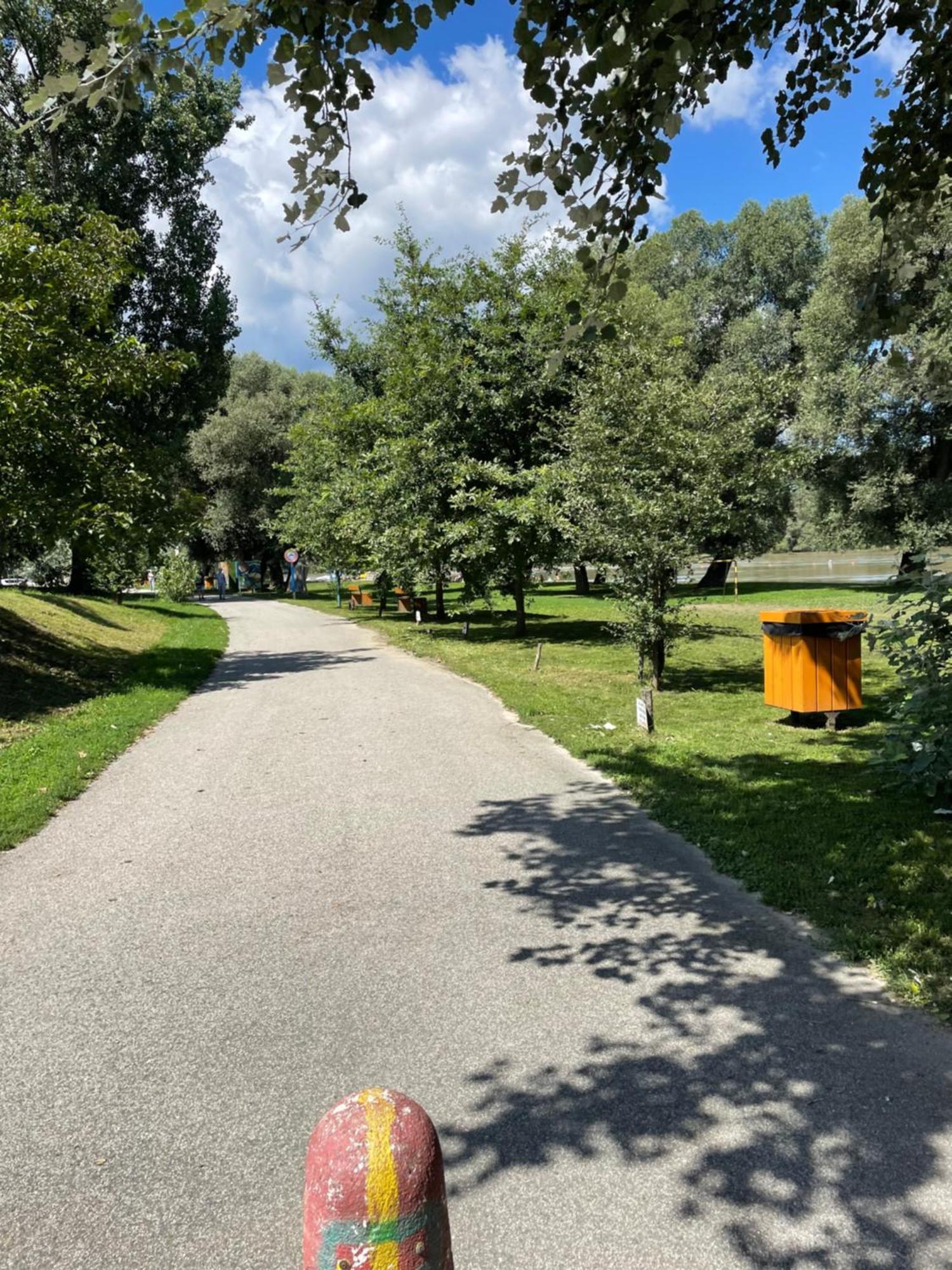Kis-Duna Vendeghaz Dunabogdány Buitenkant foto